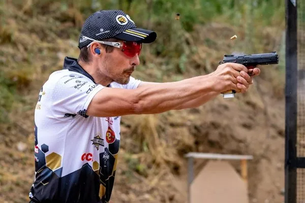 World Champion Eric Grauffel: Ace is An Extra Layer of Training, Dry Fire is Boring